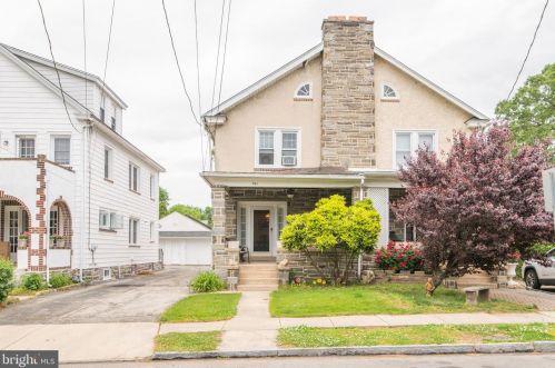 361 County Line Rd, Ardmore, PA 19003-2709
