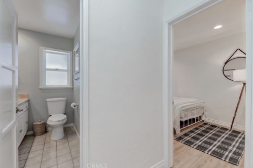 212 41st St, Manhattan Beach CA  90266-3141 exterior
