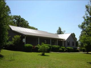 154 Daniel Ln, Adamsville TN  exterior