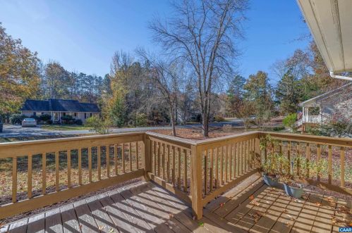 20 Loblolly Rd, Bybee VA  22963-3021 exterior