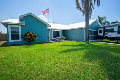 544 Laconic Ave, Fort Pierce, FL 34953-3037