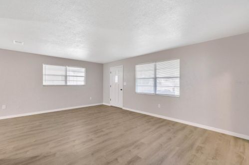 645 Stone St, Deland FL  32720-3244 exterior