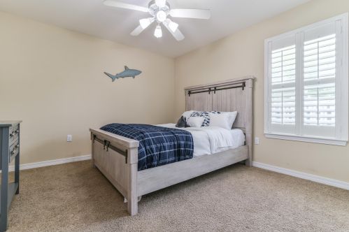 73 10th St, Shalimar FL  32579-1553 exterior