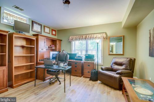 12664 Crabtree Falls Dr, Bristow VA  20136-2161 exterior