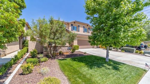 18227 Betony Pl, San Bernardino, CA 92407-0495