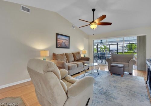 3339 16th Pl, Cape Coral, FL 33904-4400
