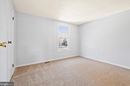 554 Hinckle Ave, Trenton NJ  08628-2805 exterior