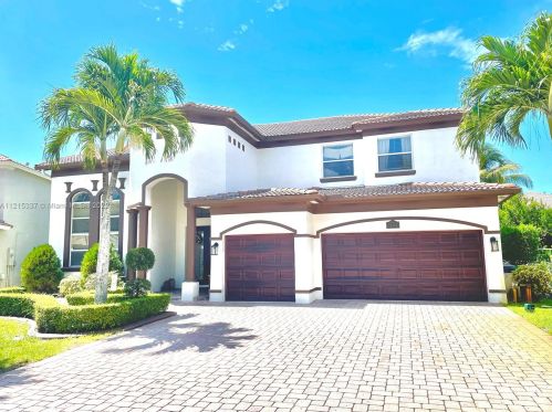 12548 21st St, Hollywood, FL 33027-2600