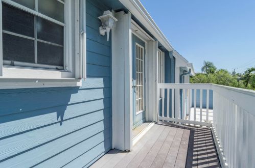 1208 Ocean Dunes Cir, Jupiter FL  33477-9129 exterior