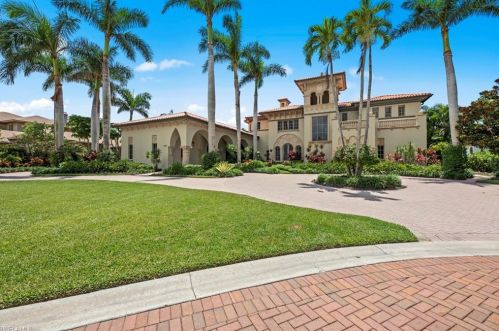 1254 Waggle Way, Naples, FL 34108-1994