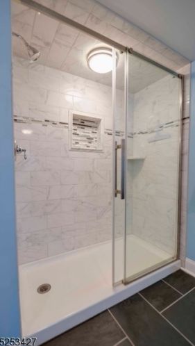 404 Quakertown Rd, Flemington NJ  08822-5610 exterior