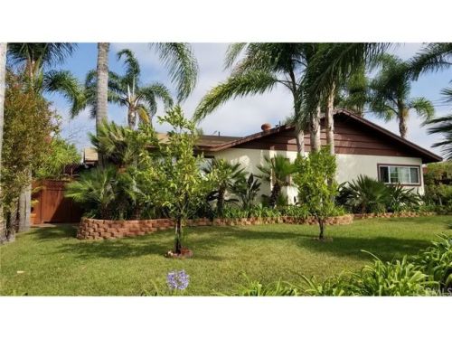 488 Hambaugh Way, Vista, CA 92081-6834