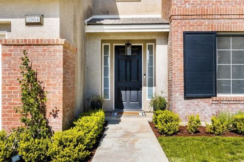 3964 Ash St, Lake Elsinore, CA 92530-2008