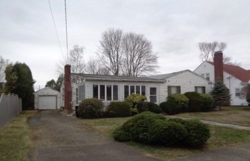 29 Alden Rd, Swampscott, MA 01907-2801