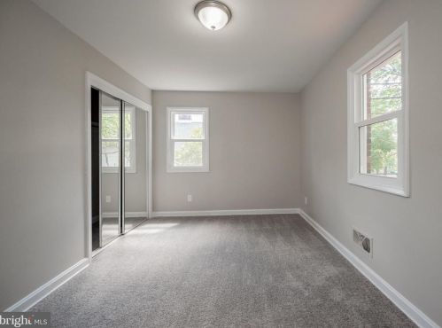 3873 Evelyn Dr, Wilmington DE  19808-4644 exterior