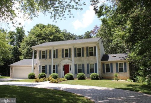 5303 Davis Ford Rd, Woodbridge, VA 22192-6003