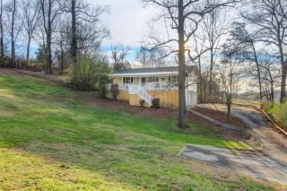 4237 Old Niles Ferry Rd, Maryville, TN 37801-0643