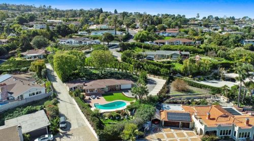 29 Rockinghorse Rd, Palos Verdes Estates CA  90275-6569 exterior