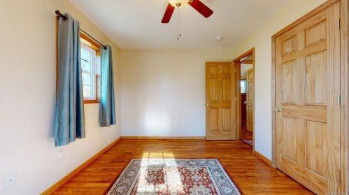 27 Wildwood Dr, New Hamburg NY  12590-2037 exterior