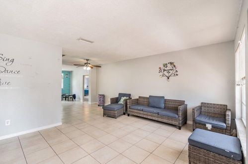 9309 Pinero St, Brooksville, FL 34608-3942