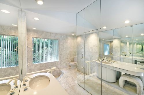 19 Montrose Pl, Huntington Station NY 11747-3403 exterior