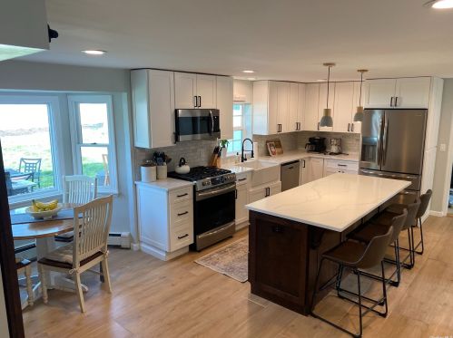 22 Ardmore Pl, San Remo NY  11754-4002 exterior