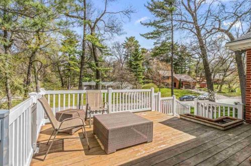 2844 Josephine Cir, Green Bay, WI 54311-5804
