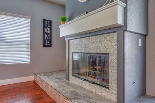 43520 Calle Nacido, Temecula CA  92592-3034 exterior