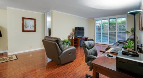 1142 Shelter Creek Ln, San Bruno, CA 94066-6043
