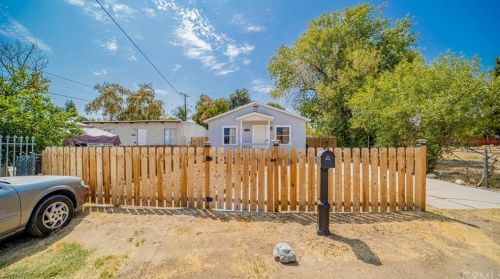 1632 Harris St, San Bernardino CA  92411-1933 exterior