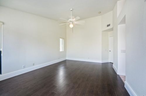 19390 White Birch Ct, Lake Elsinore CA  92530-6374 exterior