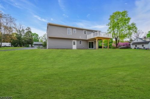13 Sunset Ave, Princeton NJ  08540-8530 exterior