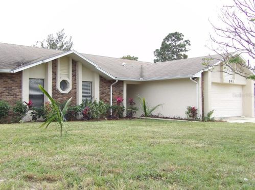 561 Glen Haven Dr, Deltona, FL 32738-8928