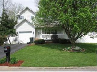 107 Springview Dr, Johnson City, TN 37615-3324