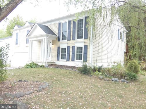 5804 Cascade Dr, Fredericksburg VA  22407-4357 exterior
