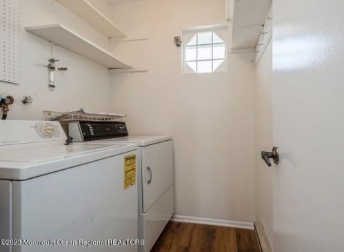 129 Whittier Rd, Bricktown NJ  08724-2404 exterior