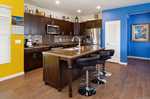911337 Kaikohola St, Ewa Beach, HI 96706