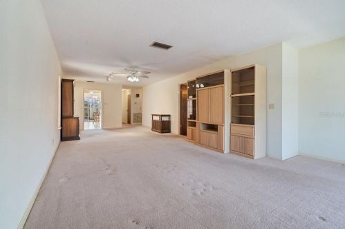 192 Boca Ciega Pt Blvd, Saint Petersburg FL  33708-2738 exterior