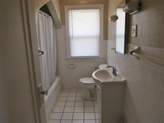 1317 Miner St, South Bend IN  46617-2123 exterior