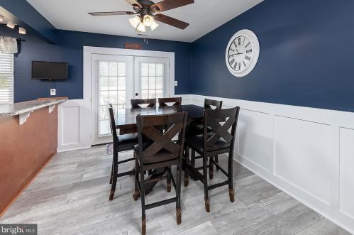 105 Wycombe Ave, West Deptford NJ  08096-4235 exterior