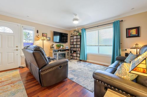 10401 Caminito Rimini, San Diego CA 92129-2059 exterior