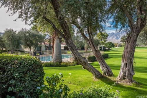 111 Mission Hills Dr, Rancho Mirage CA  92270-1477 exterior