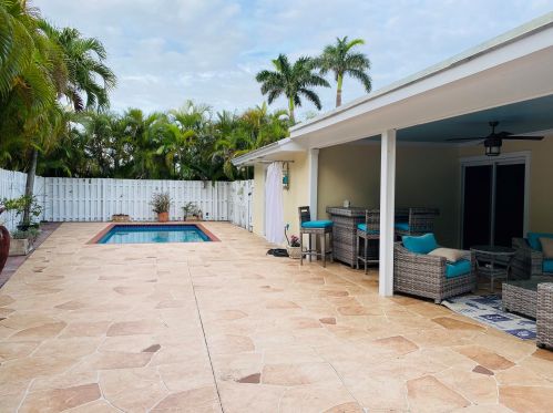 1190 Morse Blvd, West Palm Beach, FL 33404-2749