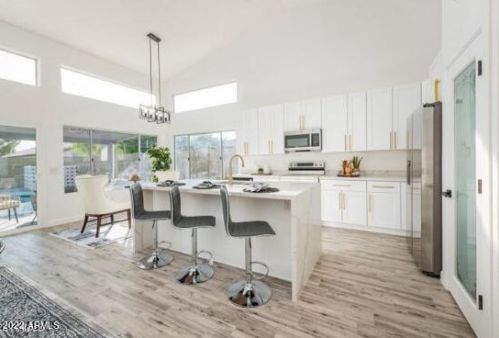 850 Swallow Ln, Gilbert AZ  85234-7567 exterior