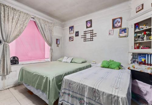 1030 Ogden Ave, Bronx NY  10452-4347 exterior