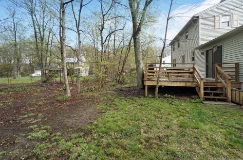 11 Timber Trl, Milford CT  06460-8616 exterior