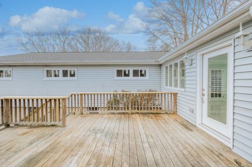 172 Westport Rd, Wilton, CT 06897-4637