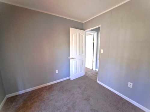 126 Mckinley Rd, Springfield SC  29146-9336 exterior