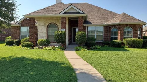 1114 Camelot Dr, St Paul, TX 75098-5189