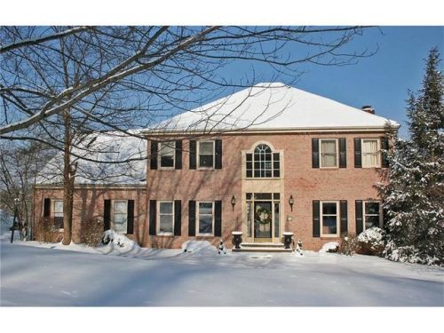 119 Marlboro Dr, Canonsburg, PA 15317-3651